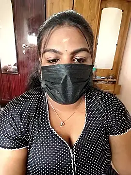 Snapshot of Tamil_Shara chatting on March 1, 2026, 7:30 am Tamil Shara online show from March 1, 2026, 7:30 am