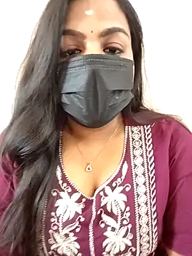 Snapshot of Tamil_Shara chatting on April 1, 2026, 7:20 am Tamil Shara online show from April 1, 2026, 7:20 am