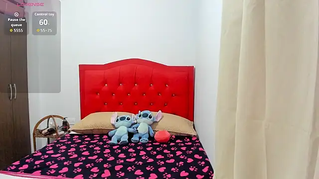 Snapshot of Samantha_luv_ chatting on February 27, 2026, 12:00 am Samantha luv online show from February 27, 2026, 12:00 am