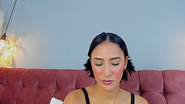 Samantha luv  online show from January 7, 2026, 3:00 am