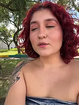MissSavage  online show from June 1, 2026, 7:57 pm