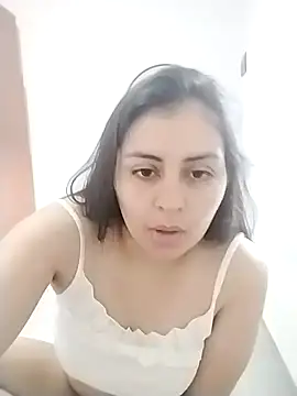 latina prohibida online show from April 21, 2026, 8:15 pm