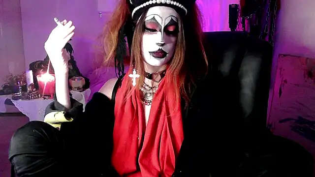 EmpressMorrigan online show from February 6, 2026, 2:13 pm