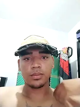 Snapshot of Danielito_pajin3000 chatting on December 2, 2025, 7:54 am Danielito pajin3000 online show from December 2, 2025, 7:54 am