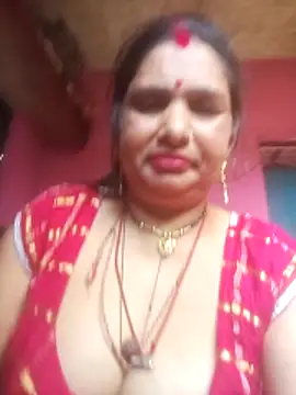 Your-shreya143 online show from March 3, 2026, 10:22 am