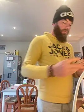 Snapshot of Bigdaad92 chatting on March 24, 2026, 7:52 am Bigdaad92 online show from March 24, 2026, 7:52 am