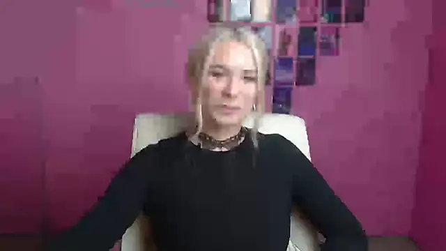 Melodie Aster online show from April 2, 2026, 11:39 am