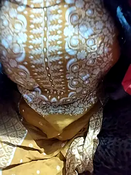 hottyrose69 online show from January 6, 2026, 2:04 am