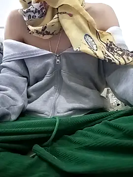 sofyanur online show from December 3, 2025, 6:47 am