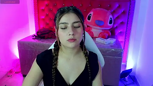 Snapshot of Diamond_juliana chatting on May 26, 2026, 3:15 am Diamond juliana online show from May 26, 2026, 3:15 am
