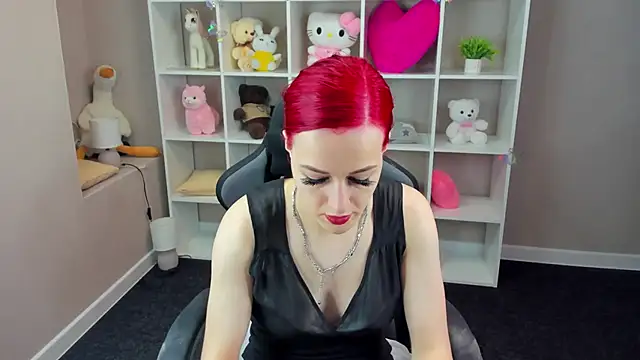 Snapshot of Linda_Jonys chatting on May 15, 2026, 8:12 am Linda Jonys online show from May 15, 2026, 8:12 am