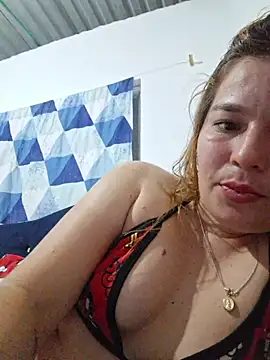 CatalinaWright online show from December 21, 2025, 12:35 am