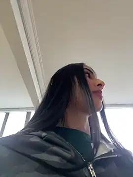 lya  brown online show from May 15, 2026, 11:08 am