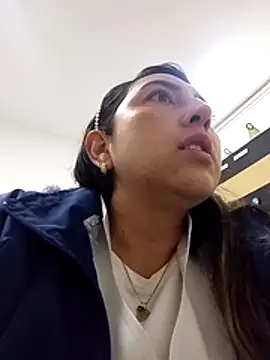 Snapshot of Valeria_montana_ chatting on March 26, 2026, 12:47 pm Valeria montana online show from March 26, 2026, 12:47 pm