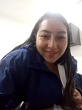 Snapshot of Valeria_montana_ chatting on March 12, 2026, 12:20 pm Valeria montana online show from March 12, 2026, 12:20 pm