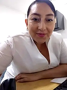 Snapshot of Valeria_montana_ chatting on March 2, 2026, 11:50 am Valeria montana online show from March 2, 2026, 11:50 am