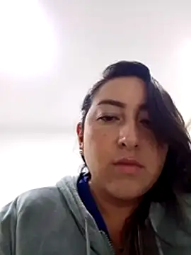 Snapshot of Valeria_montana_ chatting on April 1, 2026, 12:39 pm Valeria montana online show from April 1, 2026, 12:39 pm