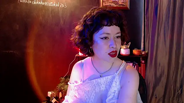 AmelieRimbaud online show from January 10, 2026, 10:38 pm