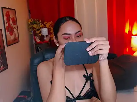 Snapshot of kylieEmparado chatting on December 15, 2025, 4:51 am kylieEmparado online show from December 15, 2025, 4:51 am