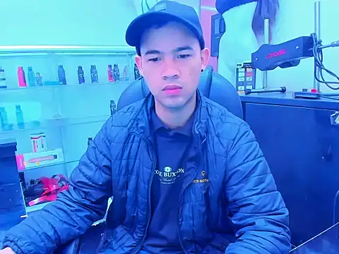 SweeXioji online show from January 7, 2026, 12:21 pm