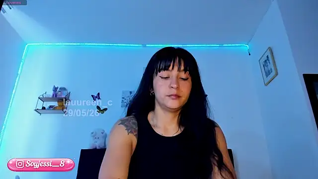 lauureen c online show from May 29, 2026, 1:39 pm