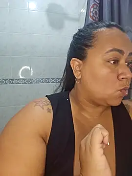 Snapshot of vicky-duarte chatting on January 14, 2026, 10:13 pm vicky-duarte online show from January 14, 2026, 10:13 pm