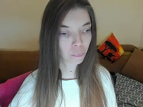 Snapshot of LikaAliston chatting on February 5, 2026, 8:32 am LikaAliston online show from February 5, 2026, 8:32 am