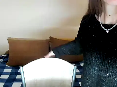 Snapshot of LikaAliston chatting on February 13, 2026, 4:45 am LikaAliston online show from February 13, 2026, 4:45 am