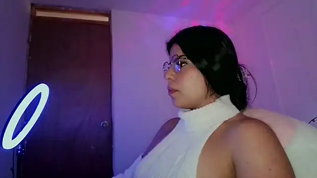 Adararouse1 online show from February 16, 2026, 7:34 pm