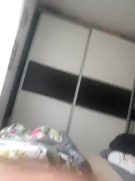 Alpa3077 online show from December 3, 2025, 7:08 am