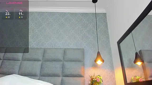 Snapshot of emilyy_r chatting on January 14, 2026, 7:06 pm emilyy r online show from January 14, 2026, 7:06 pm