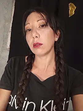 Snapshot of Cristal_azul777 chatting on April 26, 2026, 1:36 am Cristal azul777 online show from April 26, 2026, 1:36 am