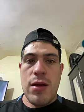 williamsmiiths16 online show from January 14, 2026, 3:43 am