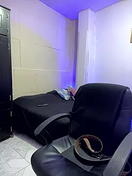 williamsmiiths16 online show from January 12, 2026, 5:20 pm