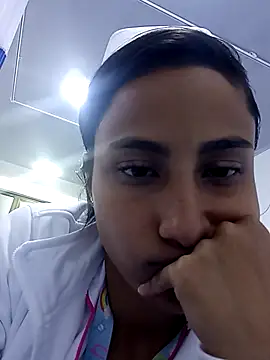 Vera Luna  online show from February 20, 2026, 5:48 am