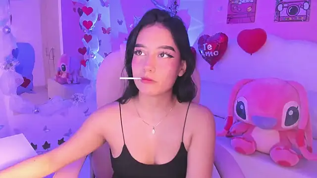 Snapshot of isabella_castillo_ chatting on February 28, 2026, 8:41 pm isabella castillo online show from February 28, 2026, 8:41 pm