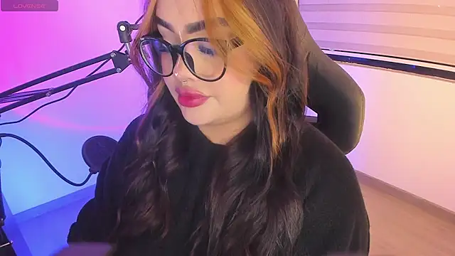 Snapshot of asheryn chatting on January 14, 2026, 2:04 am asheryn online show from January 14, 2026, 2:04 am