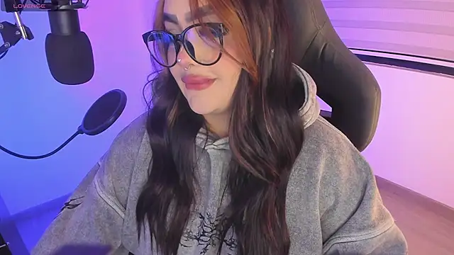 Snapshot of asheryn chatting on February 4, 2026, 1:22 am asheryn online show from February 4, 2026, 1:22 am