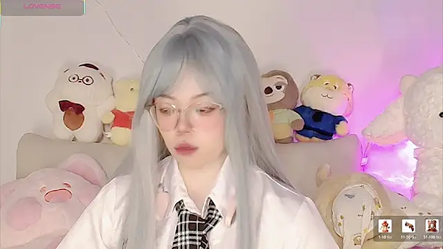 Snapshot of Miyeoonn chatting on February 9, 2026, 2:53 am Miyeoonn online show from February 9, 2026, 2:53 am