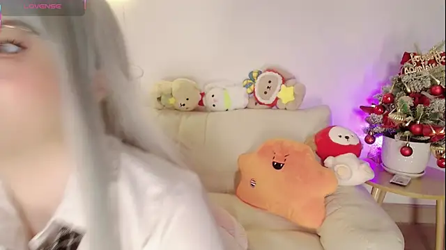 Snapshot of Miyeoonn chatting on December 16, 2025, 1:04 pm Miyeoonn online show from December 16, 2025, 1:04 pm