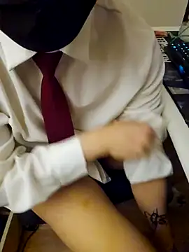 Snapshot of ttkk12132 chatting on December 14, 2025, 2:55 pm ttkk12132 online show from December 14, 2025, 2:55 pm