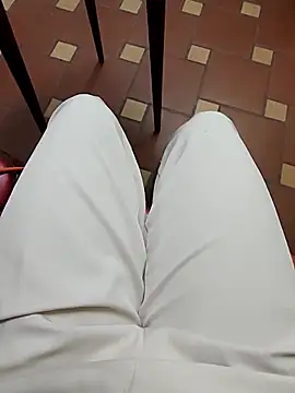 Baby-Linh online show from March 14, 2026, 12:44 pm