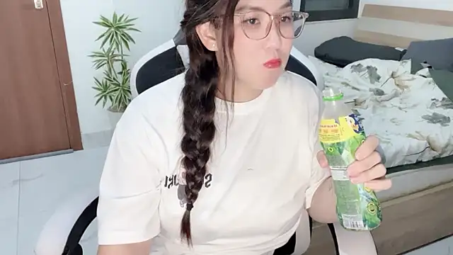 Ni-Ni 2K online show from July 8, 2026, 12:39 pm