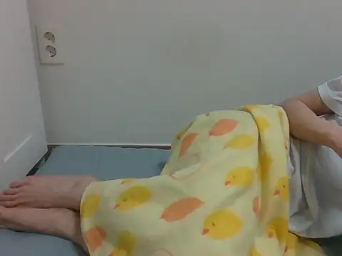 dongjun21 online show from February 25, 2026, 10:59 am