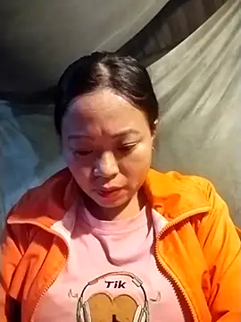 AlilaK2 online show from December 5, 2025, 10:47 am