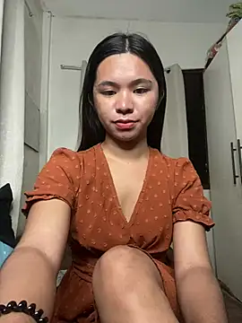 Snapshot of voganmarie chatting on February 10, 2026, 9:36 pm voganmarie online show from February 10, 2026, 9:36 pm