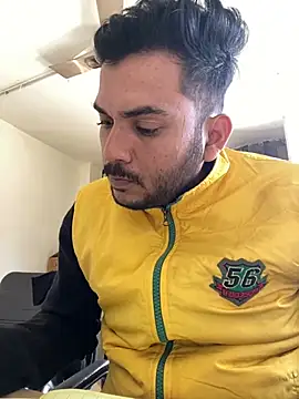 Snapshot of reyansh20134 chatting on February 5, 2026, 8:10 am reyansh20134 online show from February 5, 2026, 8:10 am