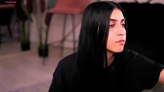 KyraBliss online show from January 6, 2026, 8:13 pm