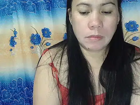 Snapshot of sweet_candy52 chatting on March 10, 2026, 6:34 pm sweet candy52 online show from March 10, 2026, 6:34 pm