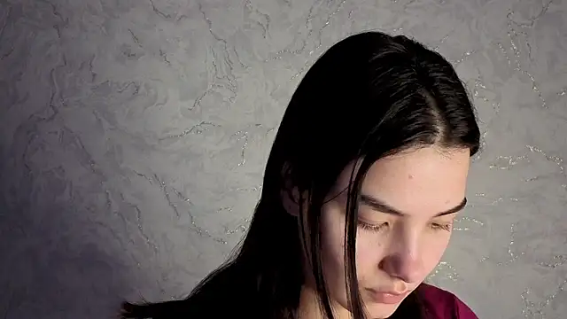 Snapshot of Laura_Sunday chatting on February 13, 2026, 7:30 am Laura Sunday online show from February 13, 2026, 7:30 am